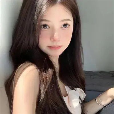 这个少侠有点冷