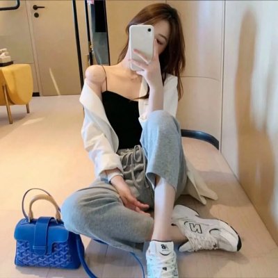 这个男人有点色